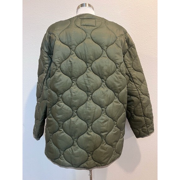Babaton Aritzia Oversized Quilted Evergreen Lightweight Jacket Size Large - Picture 9 of 15